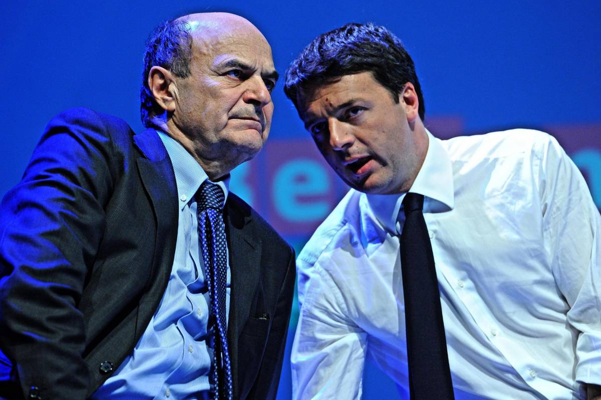 Pier Luigi Bersani con Matteo Renzi