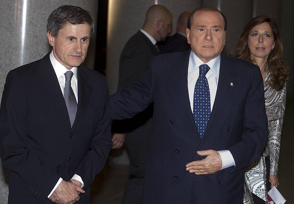 Berlusconi avverte la sinistra: così rischiate di sfasciare tutto