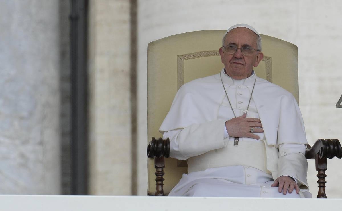 Il Papa: "La chiesa non sia chiusa in se stessa"