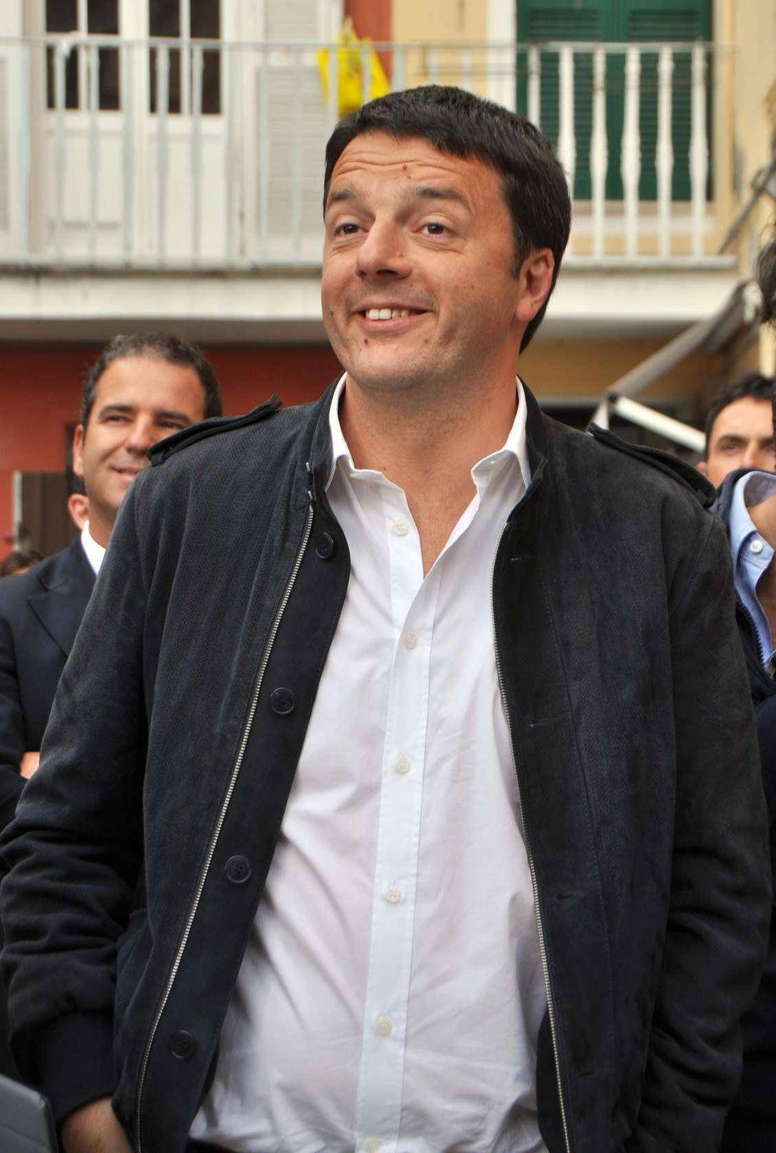 Renzi apre a Grillo: "Facciamo insieme le riforme"