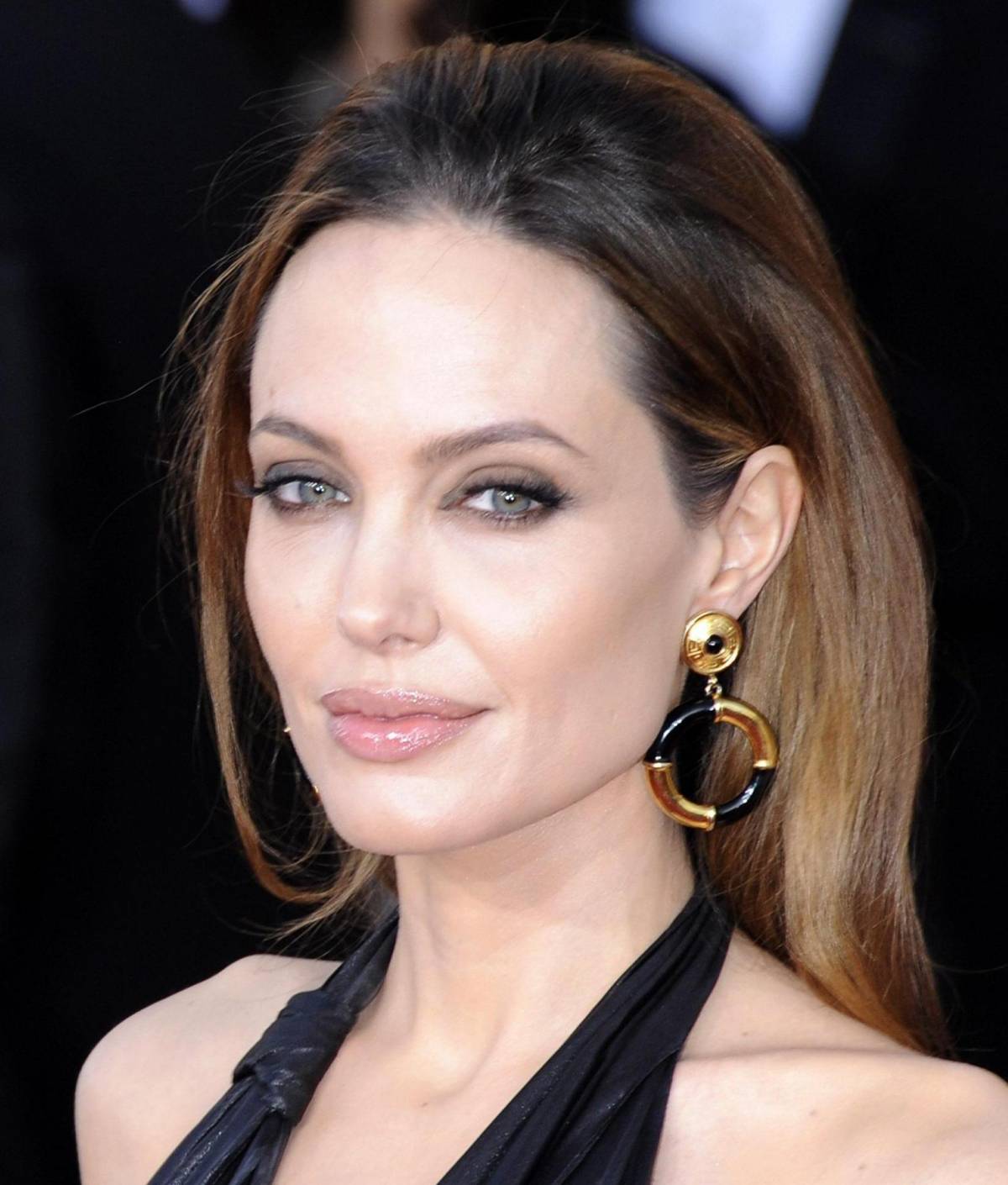 La zia di Angelina Jolie uccisa dal cancro al senoDopo la madre