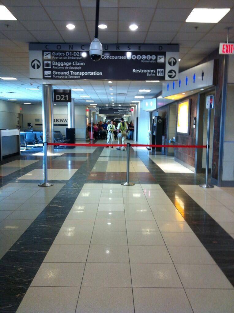 Atlanta: espolsione all'aeroporto, evacuato. Allarme bomba nell'area del parlamento