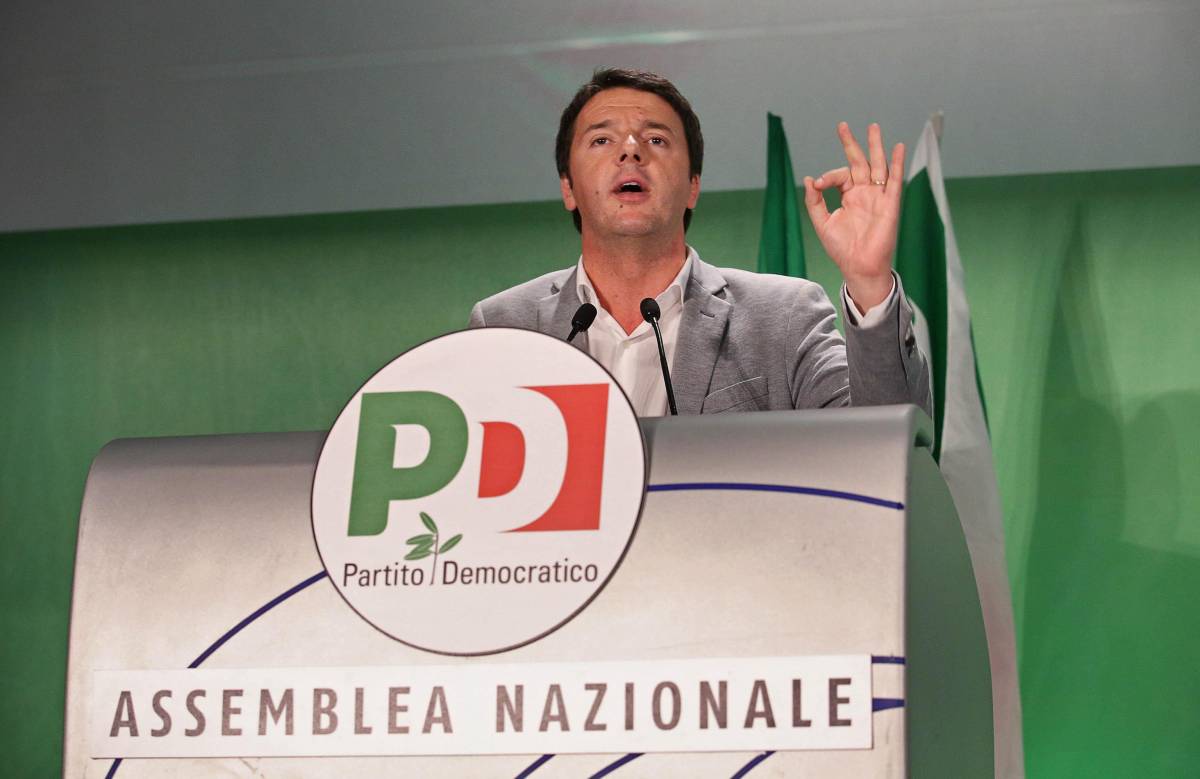 Matteo Renzi all'assemblea nazionale del Pd