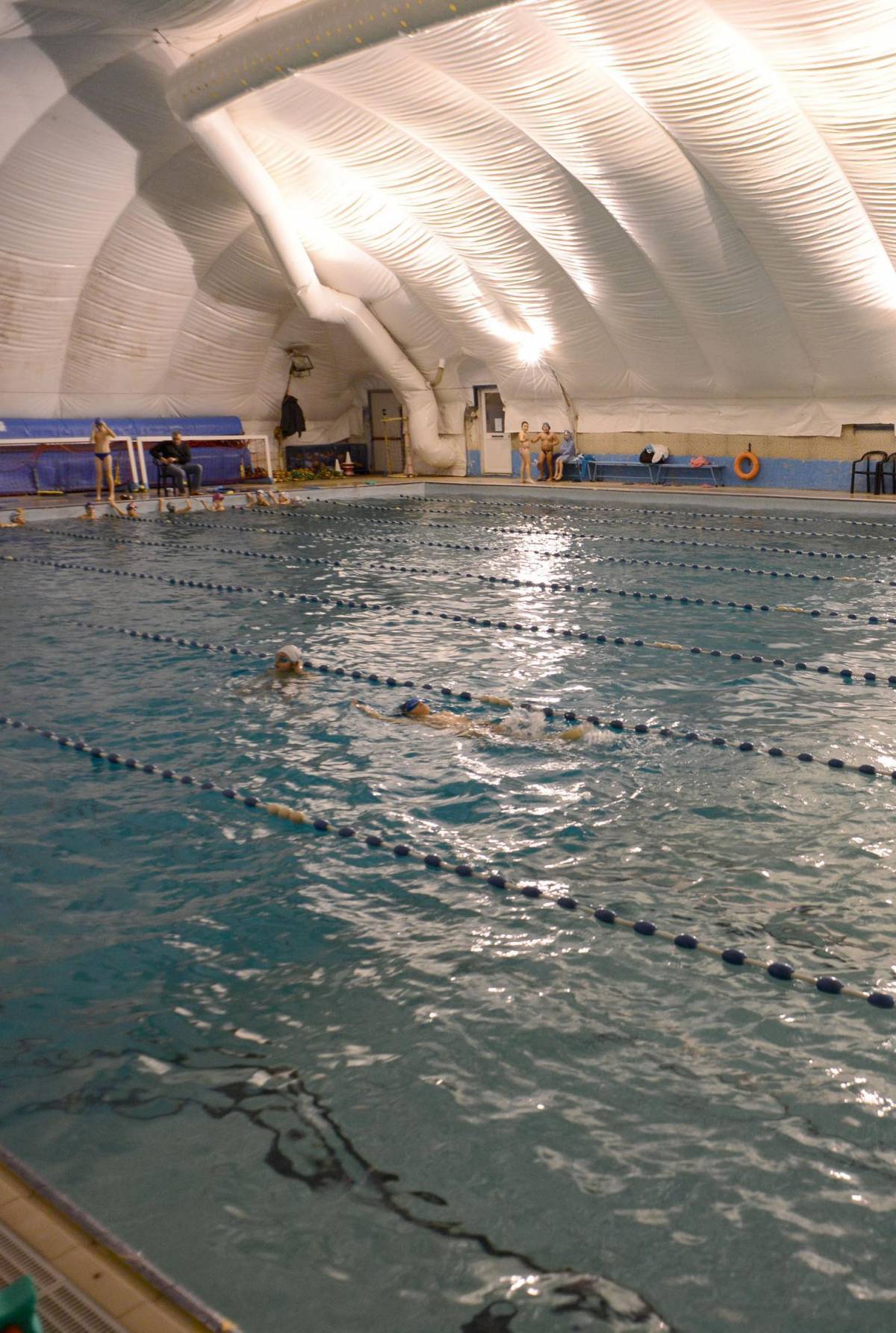 La piscina che il Comune vuole affondare