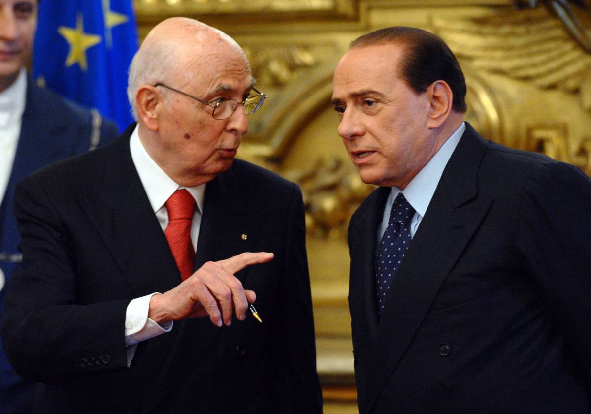 Berlusconi al Colle: "Confermo il sostegno al governo Letta"