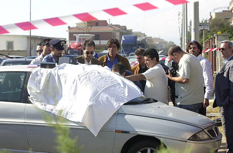 Uccisero uomo a Torvajanica: arrestati in 4. Erano stati prosciolti in primo grado