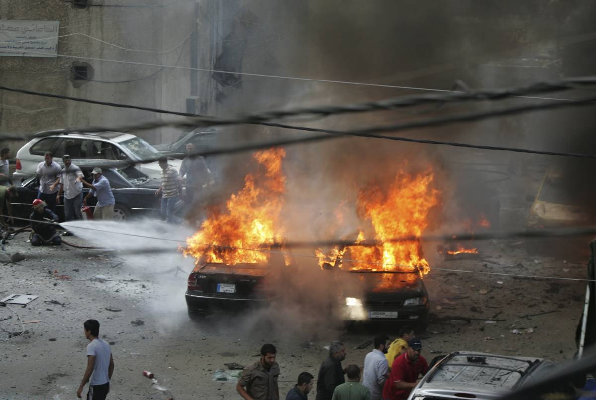 Libano, attentato a Beirut: morti e feriti