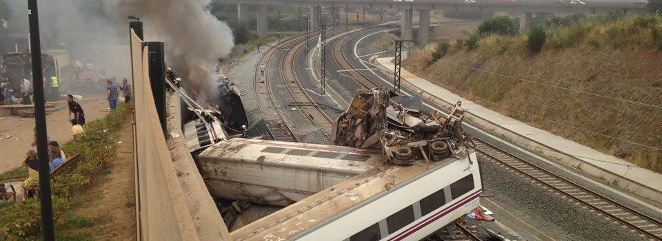 Spagna, deraglia treno: morti e feriti