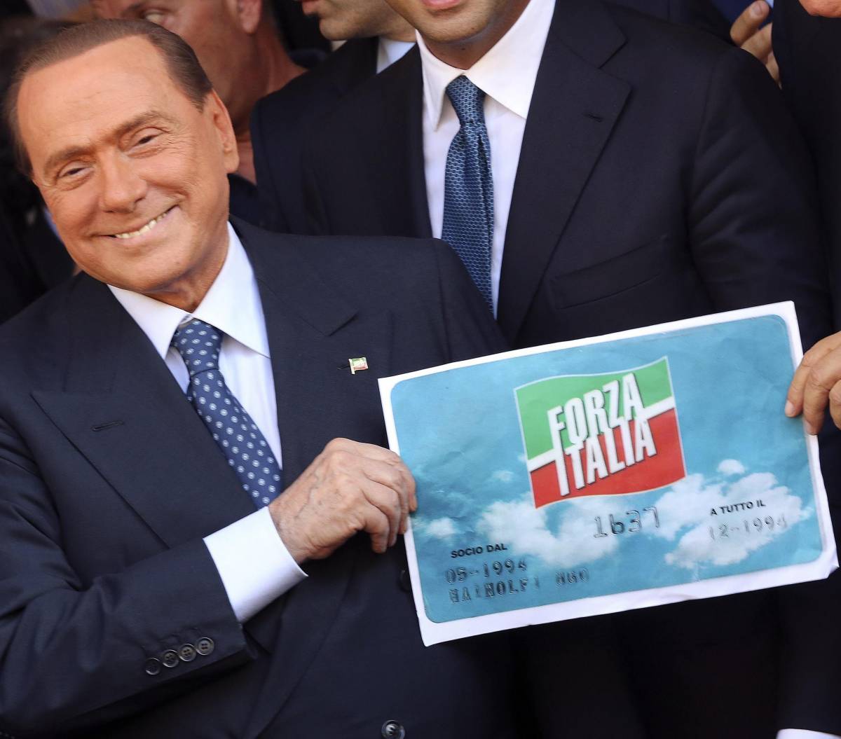 Berlusconi avverte Letta: niente cambiali in bianco sui temi economici