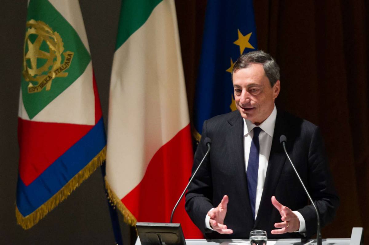 Il presidente della Bce Mario Draghi alla Bocconi di Milano