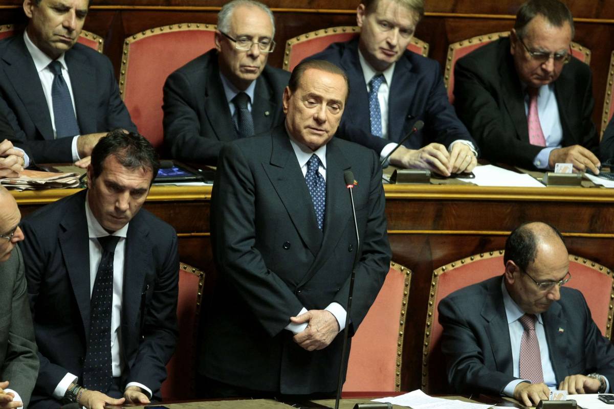 Berlusconi: la crisi è nei fatti giochetti a sinistra sulla mia pelle