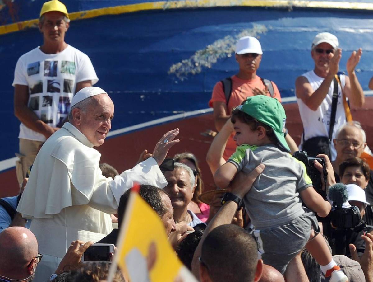 Il Papa in visita a Lampedusa nel luglio scorso