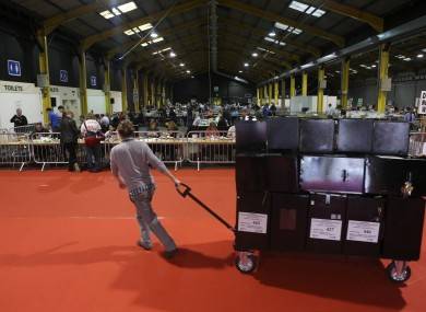 Referendum in Irlanda, vince il fronte del no: il Senato non è abolito