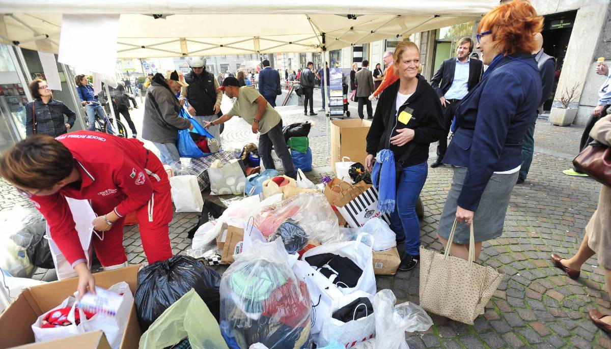 Il cuore di Milano per i poveri Raccolti 15mila abiti e copert[NOTE][/NOTE]e