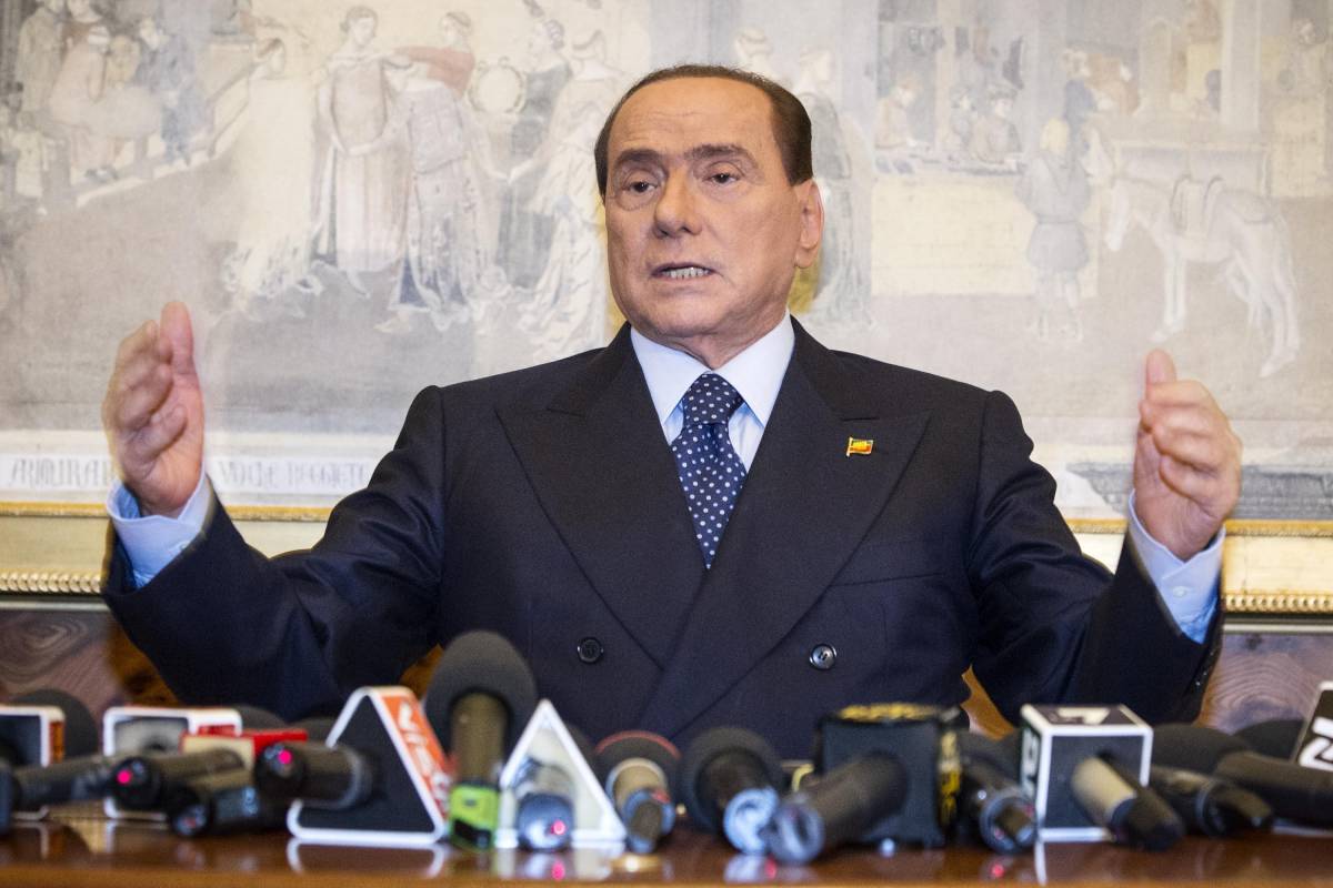 Conferenza stampa di Silvio Berlusconi a Palazzo Grazioli