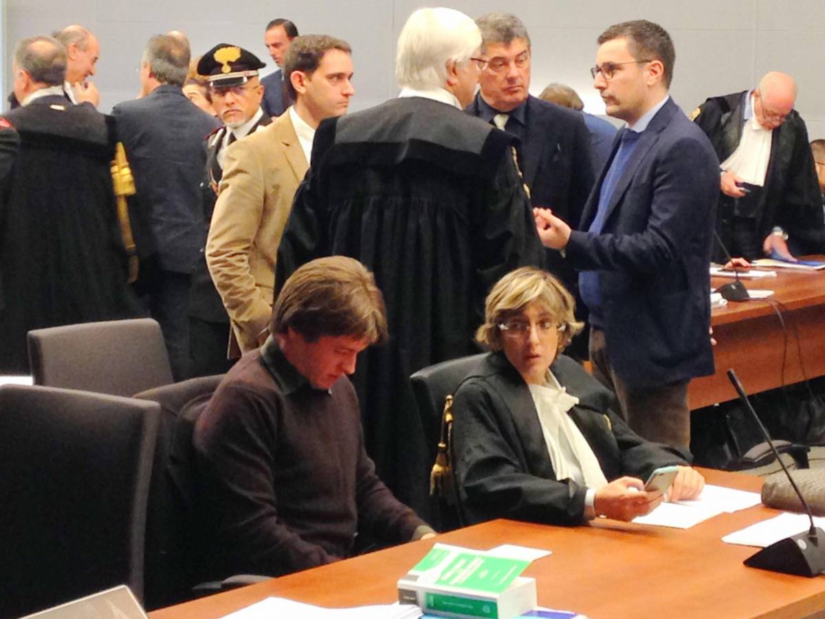 Raffaele Sollecito si commuove in aula: "Non sono un assassino spietato"