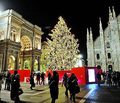 Albero e luci, Natale acceso dagli sponsor