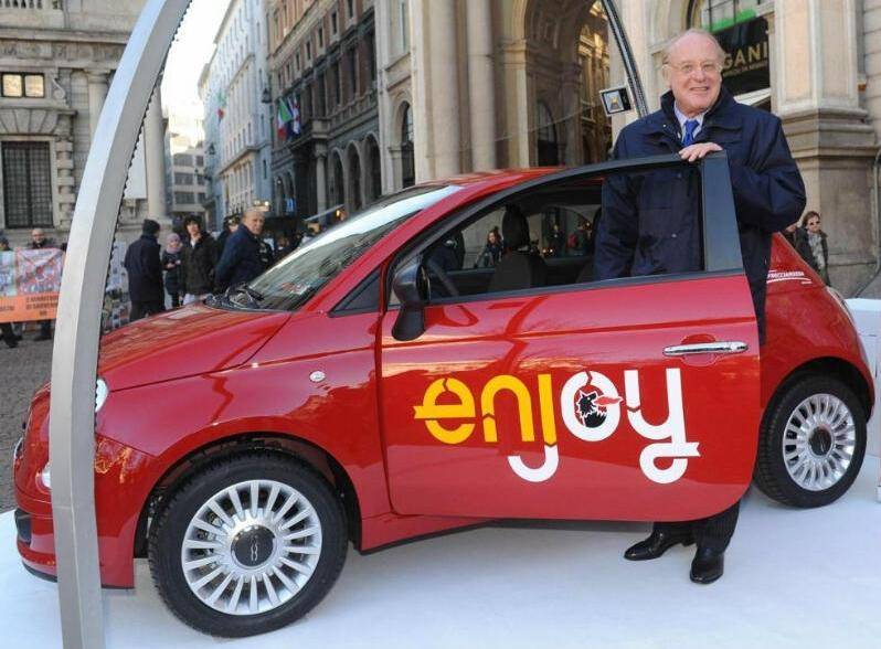 Le 600 «Cinquecento» rosse alla guerra del car sharing