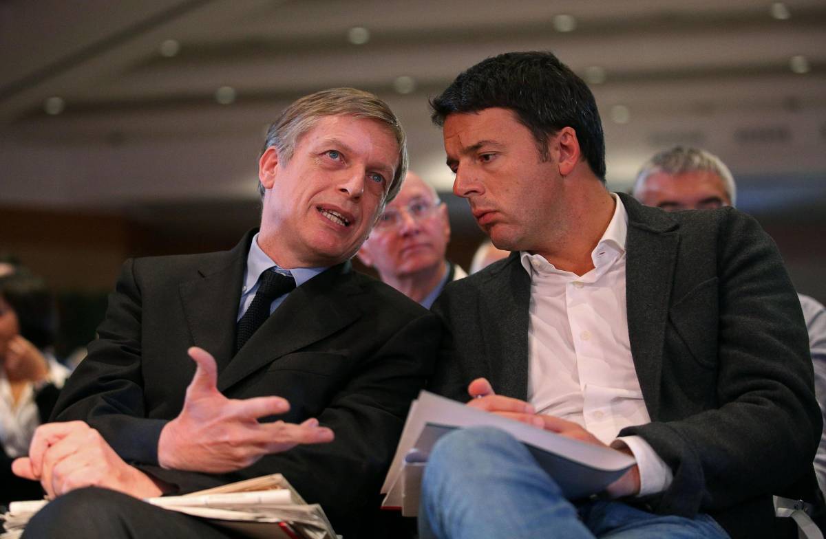 I candidati alle primarie del pd Gianni Cuperlo e Matteo Renzi