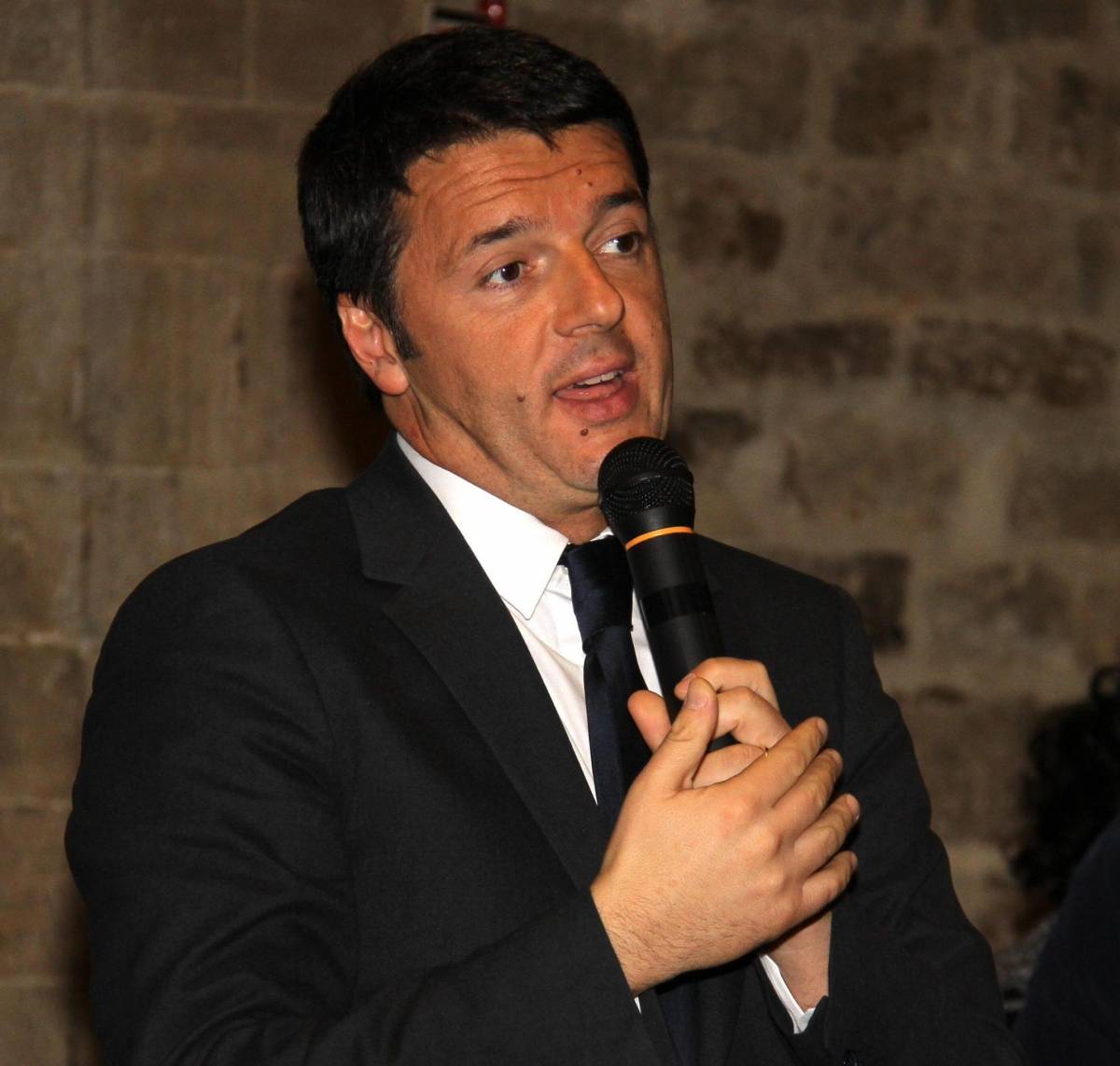 Renzi si allea con la Fiom: l'obiettivo è la Cgil