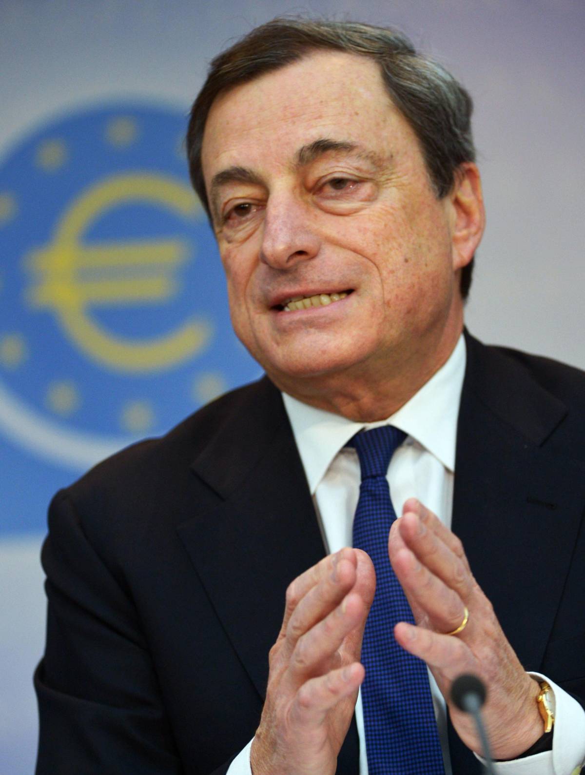 Crescono i timori di Bruxelles Draghi: "Alle elezioni europee gli antiEuro aumenteranno"