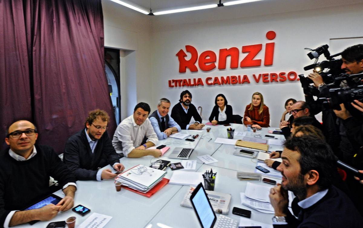 Renzi sbianchetta il Pd Nemmeno un simbolo nella riunione di segreteria