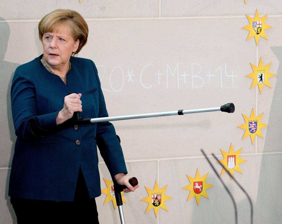 La furbata di Merkel: affari col regime cinese e mostre di dissidenti