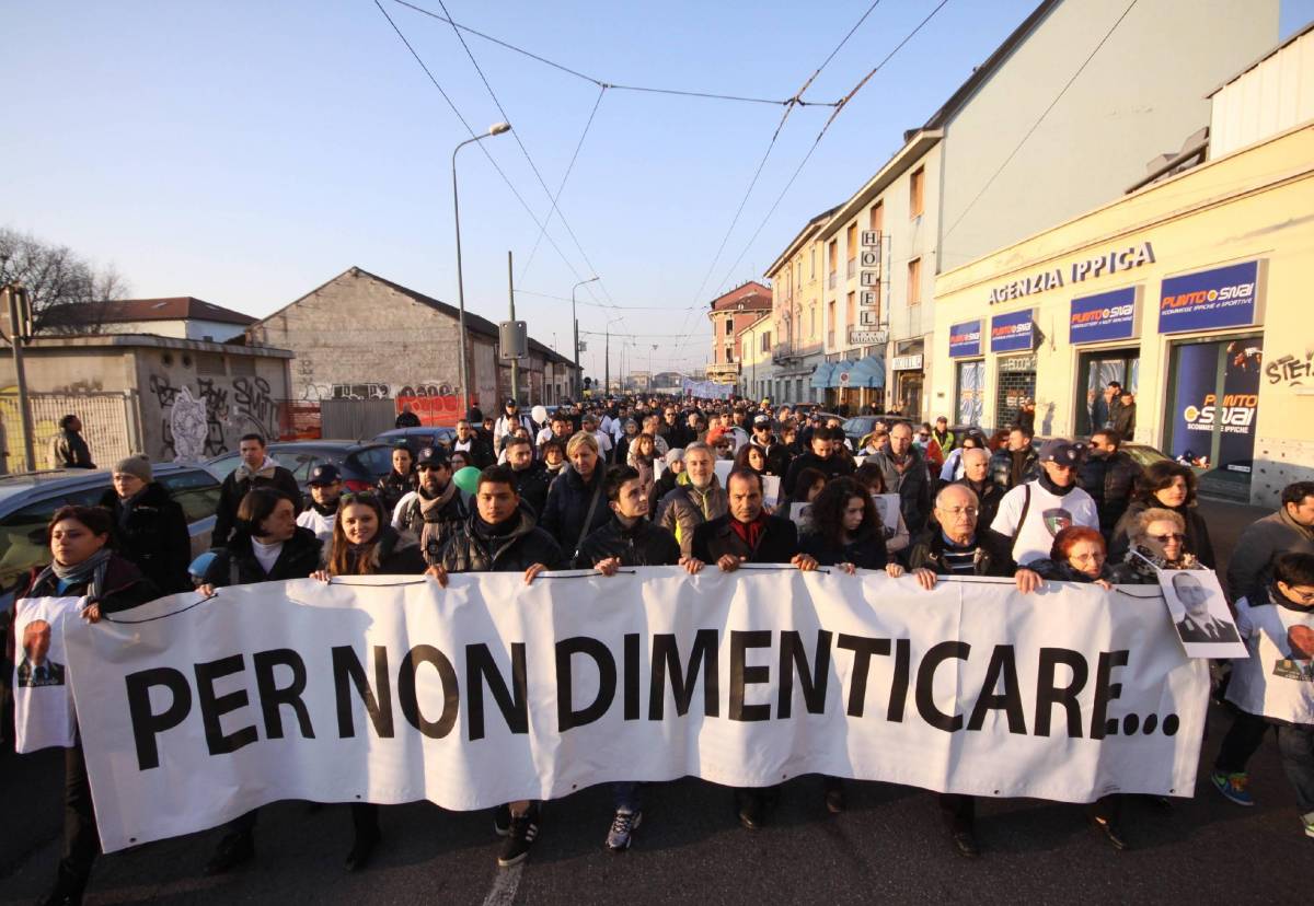 Vigile ucciso, il corteo della rabbia