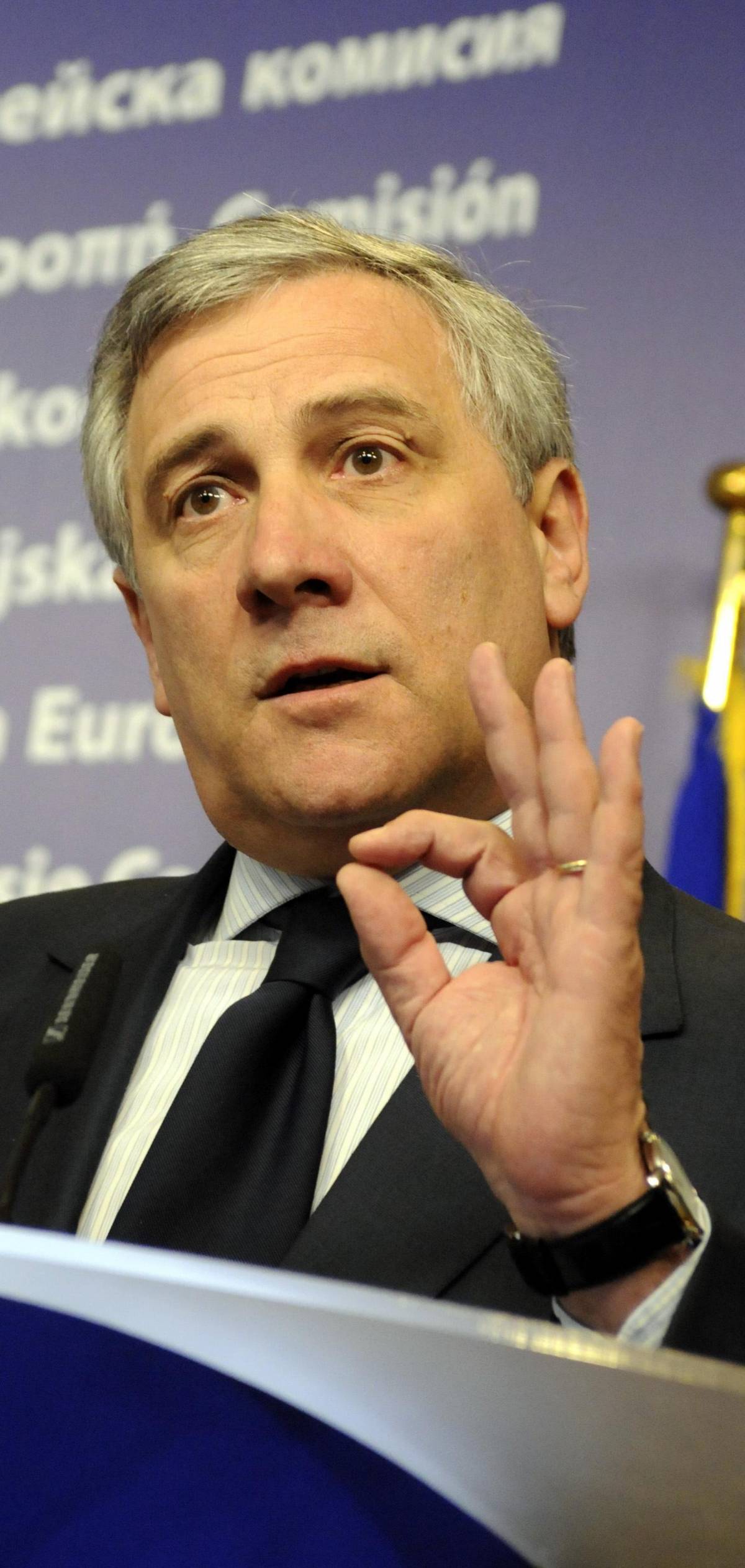 Panama, Tajani mediatore europeo Oggi scade l'ultimatum a Salini