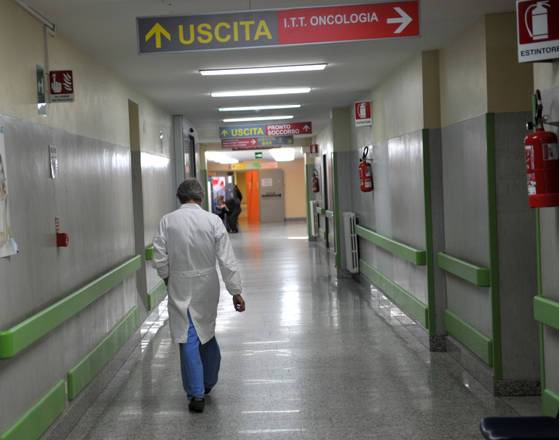 La disavventura di un'italiana: una visita medica di 15 minuti negli Usa costa 3.700 dollari