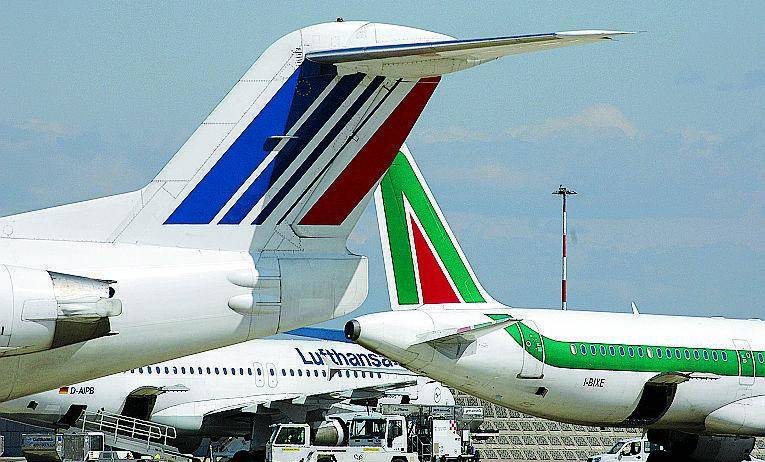 Alitalia verso il triangolo con Etihad e Air France