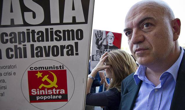 Il comunista Rizzo si lamenta: "Dopo 20 anni di parlamento vivo con 4.500 euro al mese"
