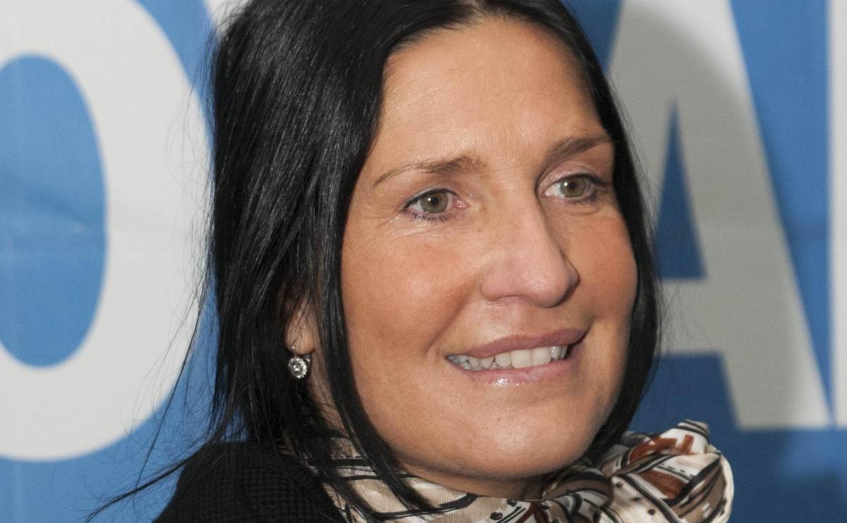 La battaglia di Lara per sciare oltre il buio