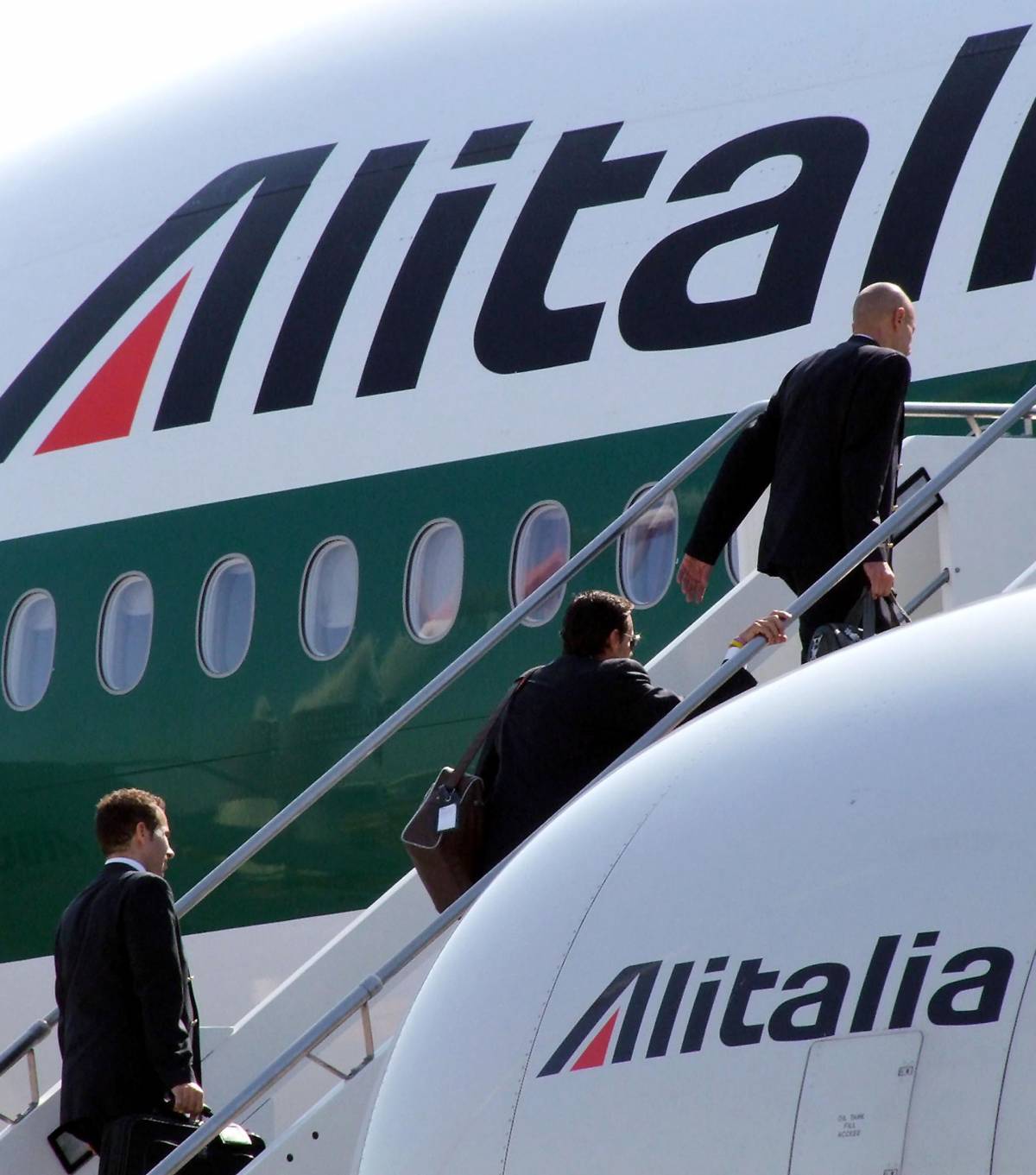 Alitalia-Etihad, accordo vicino: "La trattativa è nella fase finale"