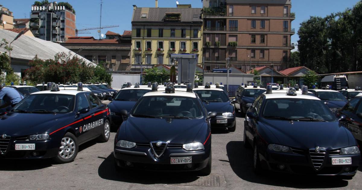 Beffati i carabinieri: una coppia di ladri evade dalla caserma