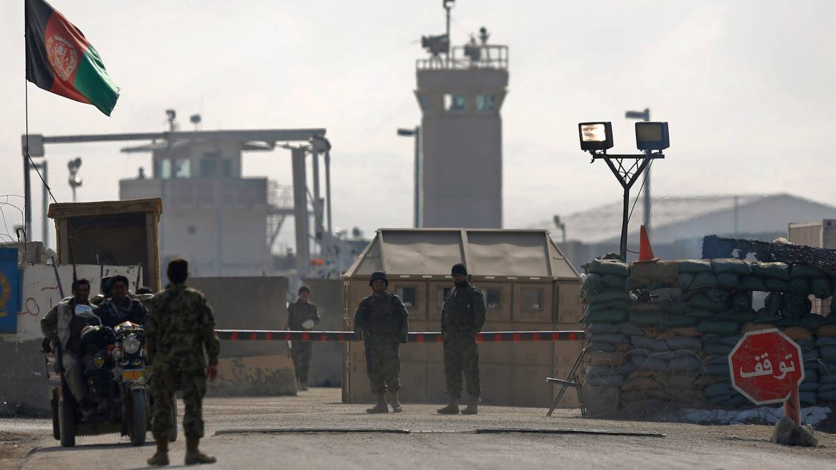 https://img.ilgcdn.com/sites/default/files/styles/xl/public/foto/2014/02/13/1392287086-afghan-n4.jpg?_=1392287368