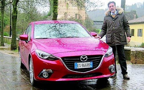 Tester per un giorno «Quell'anima corsaiola della Mazda3»