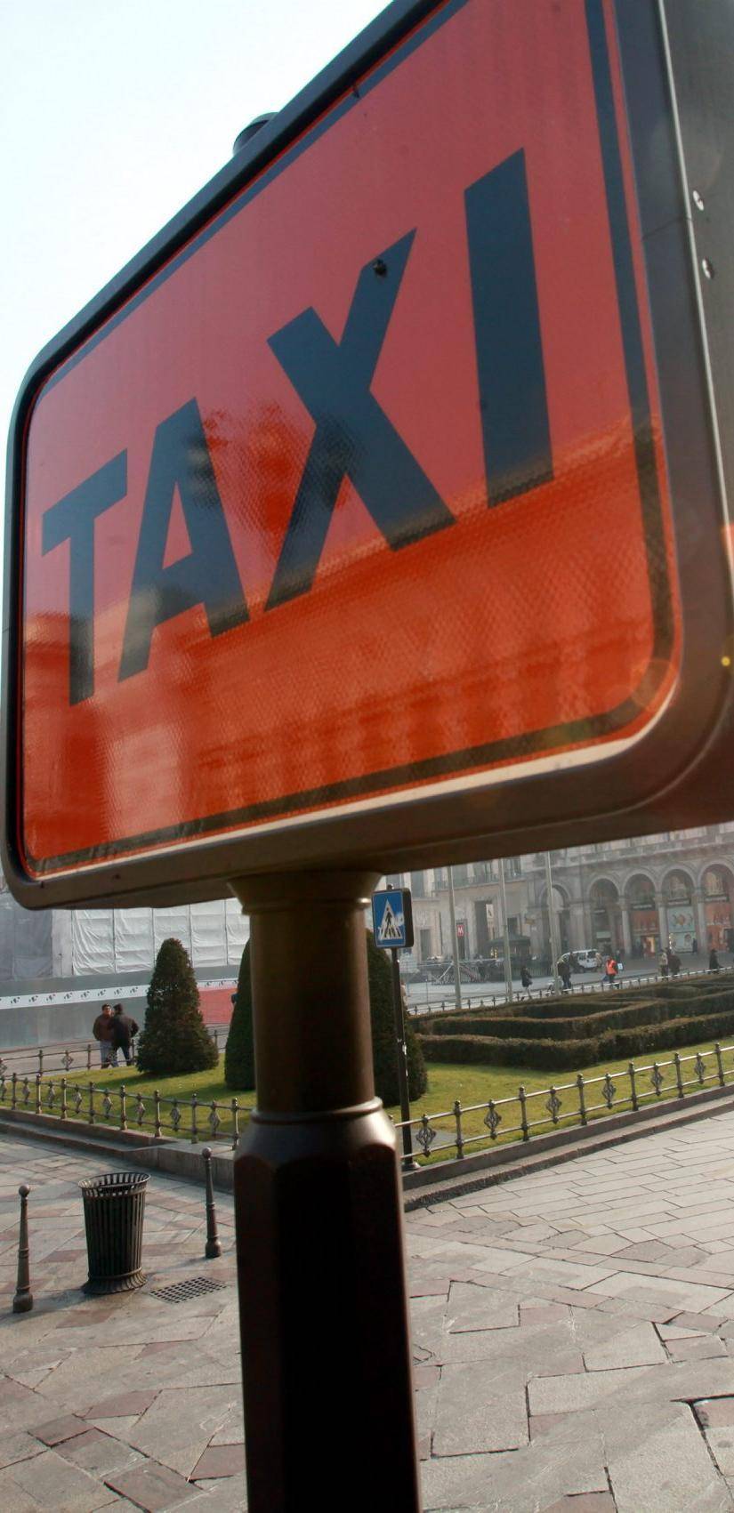 Lo scontro tra taxi e Uber finisce in Consiglio