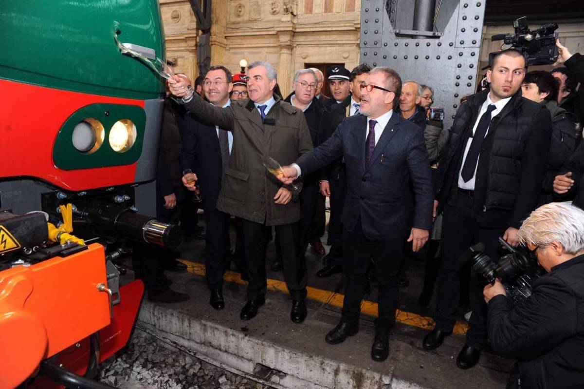 "Per evitare il caos treni gli studenti entrino dopo"