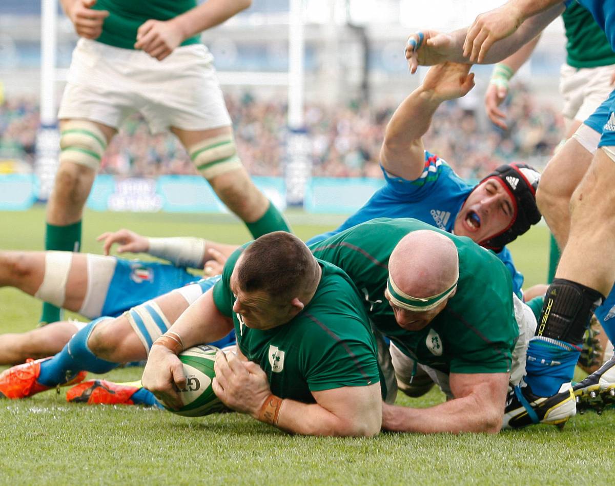Rugby, Italia distrutta in Irlanda. Serve un miracolo con gli inglesi
