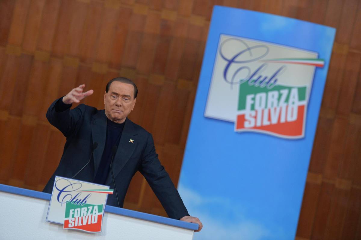 Berlusconi smentisce le voci: i miei figli non si candidano