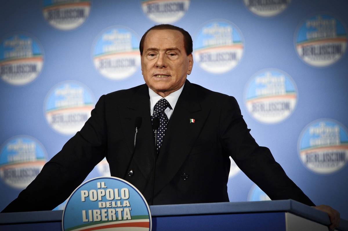 Berlusconi frena su Salvini: "È uno dei possibili leader"