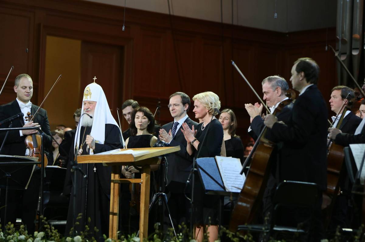 L'orchestra senza sosta: Gergiev in Russia dirige "coast to coast"