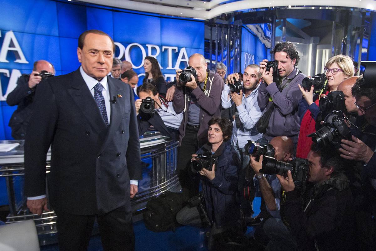 Berlusconi: "Renzi? Un simpatico tassatore"