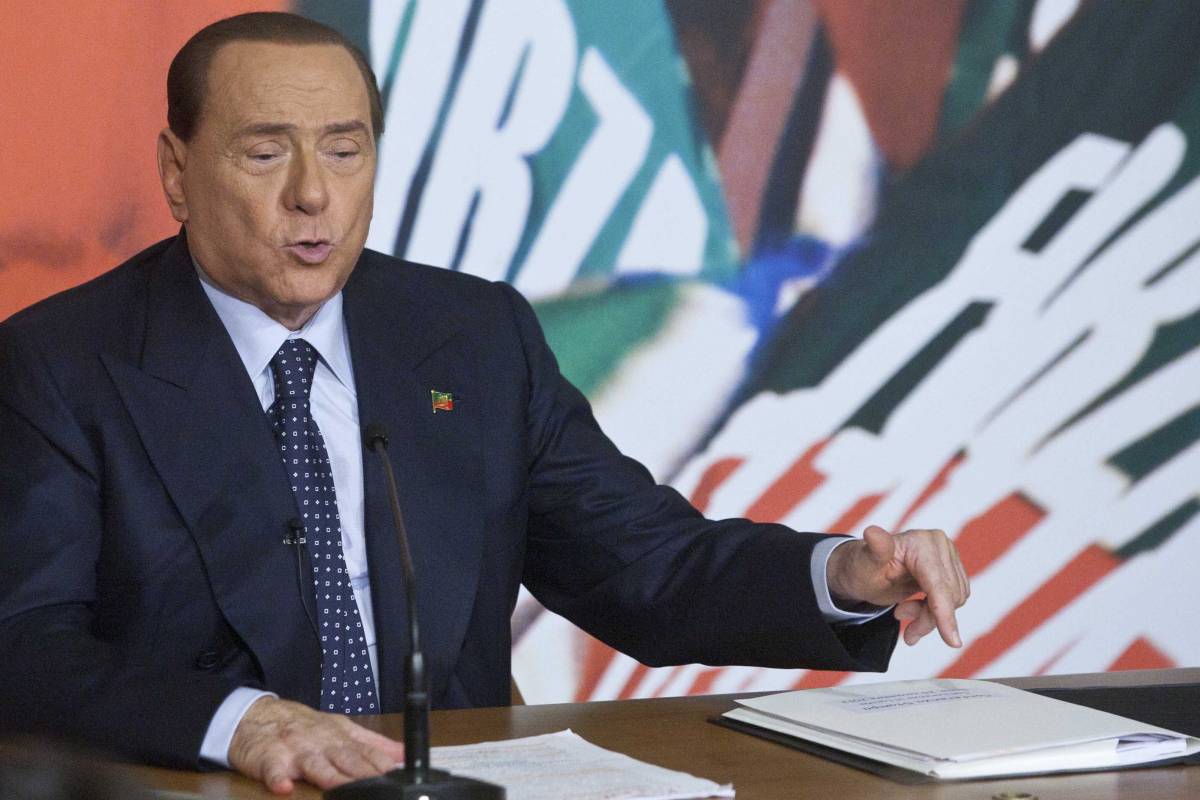 Berlusconi: "La mia frase sui lager? Ennesima speculazione della sinistra"
