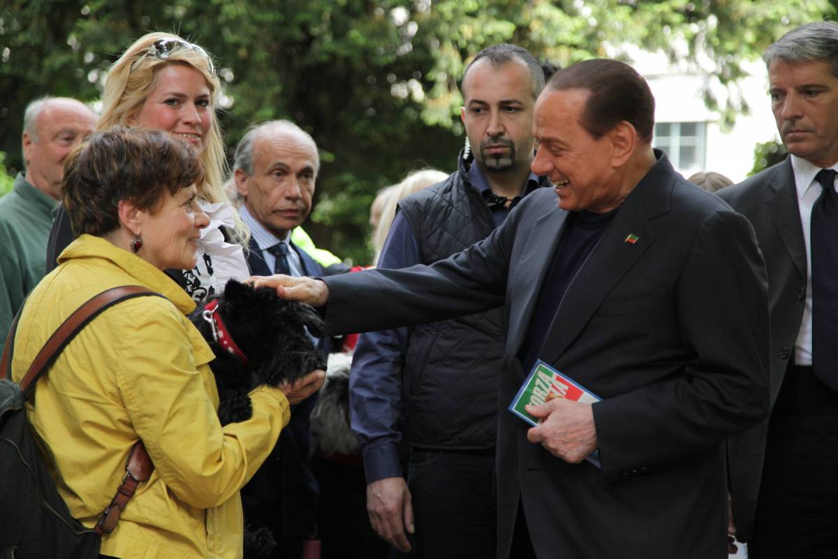 Berlusconi incalza sulle riforme:  "Camera unica, deputati dimezzati"