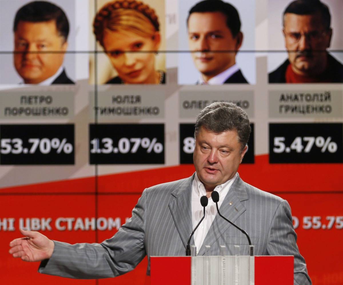 Petro Poroshenko in conferenza stampa a Kiev