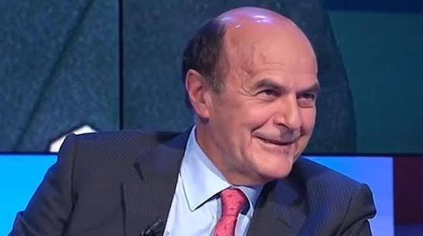 Renziani all'attacco di Bersani: "La sua segreteria costava un milione di euro all'anno"