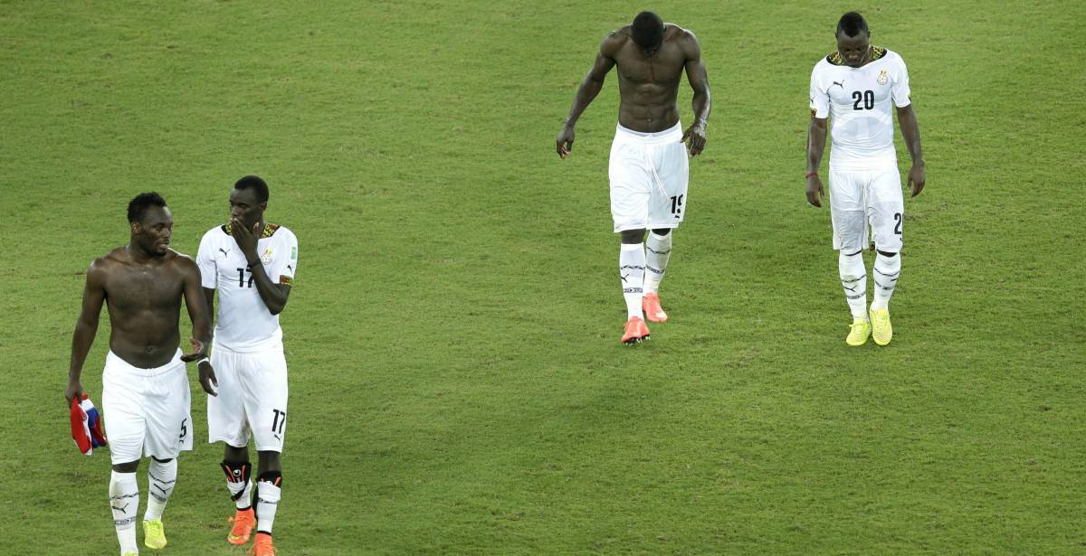 I giocatori del Ghana dopo la batosta  con i meno talentuosi calciatori degli Usa