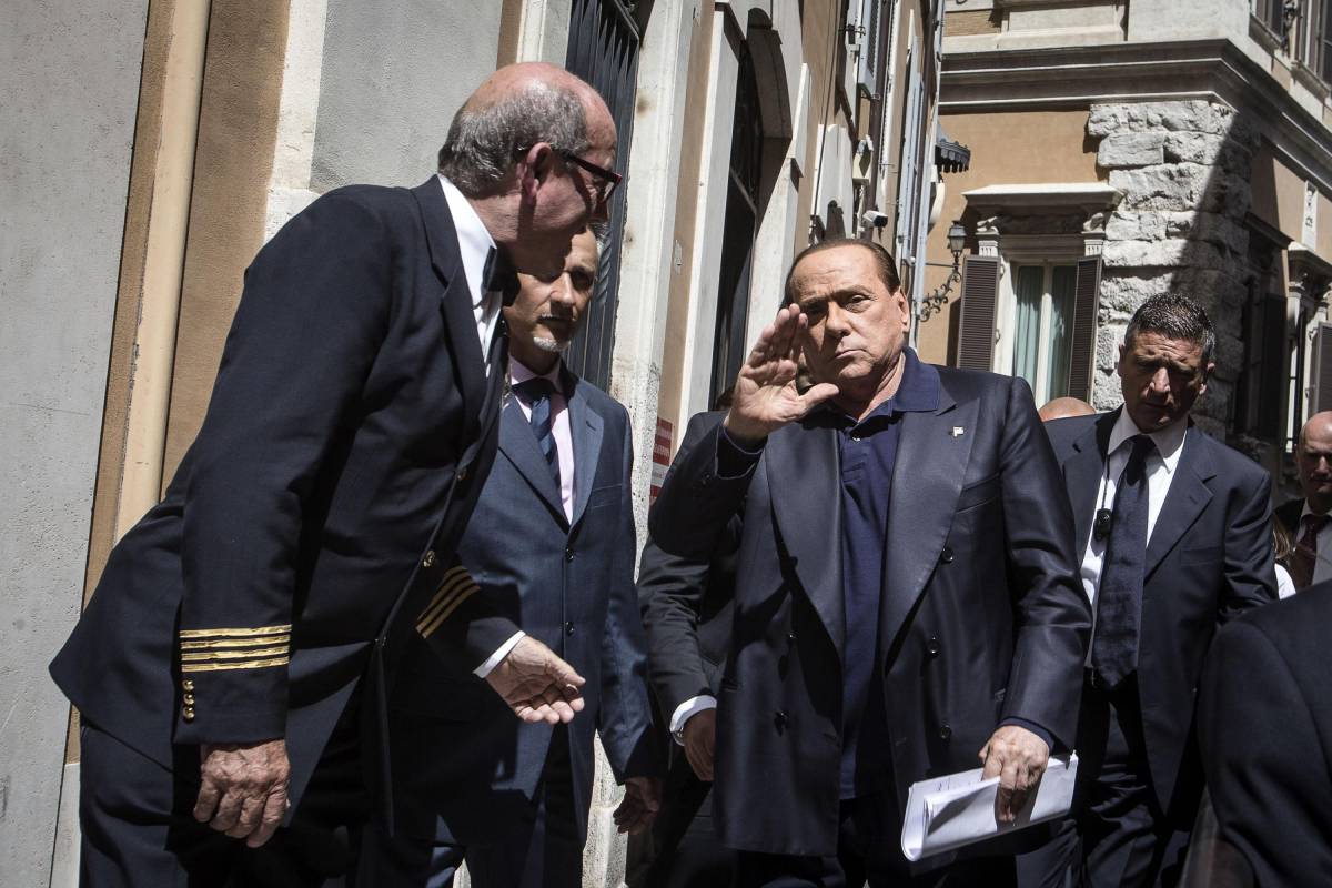 Berlusconi sferza il partito: "Dobbiamo sostenere le riforme"